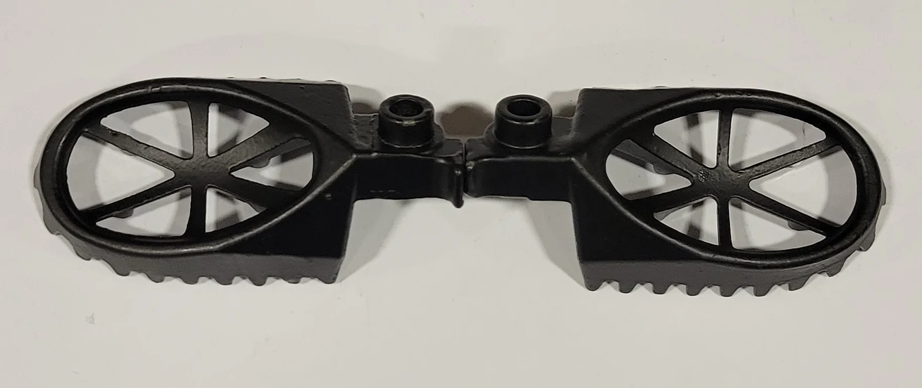GX110 Foot Pegs - PBC441XL